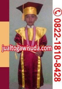 Harga Toga Wisuda Anak Aceh Selatan Termurah